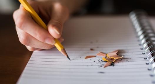 中國海洋大學學費多少錢一年2022 讀中國海洋大學專業的學費是多少收費標準最新