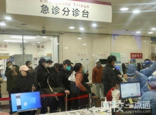 北京重癥救治:醫(yī)生連續(xù)工作16小時 究竟是怎么回事？