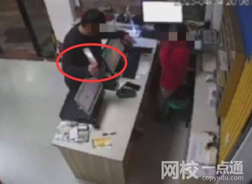 男子在加油站連砍女子數(shù)刀 警方立案 始料未及真相簡直太可怕了
