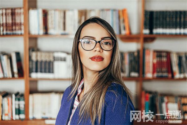 2023高三復讀視頻教學(2023年現在高三可以復讀嗎)