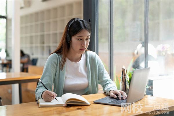 2023高三復(fù)讀要錢嗎(2023年高考后復(fù)讀需要額外花錢是真的嗎)