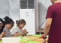 小烏龜義烏生產(chǎn)商隔空感謝全紅嬋 為什么這么火爆？
