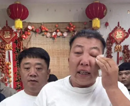 東北雨姐哭了:有問題傾家蕩產都賠 為什么引爭議？
