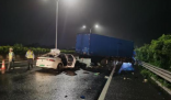 順風車追尾貨車致3死 細節披露 為什么追尾什么情況？