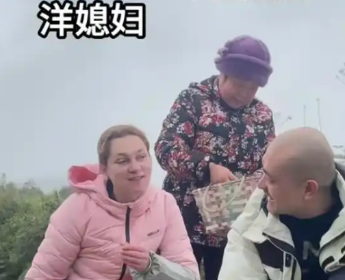 “網紅洋媳婦”突然去世 當地證實 究竟是怎么回事？