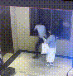 酒店回應撞碎窗戶男子已賠償 為什么引爭議？