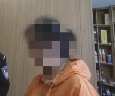 母女就餐1小時未動筷老板報警 究竟是怎么回事？