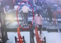 女子穿高跟鞋跑步摔傷起訴健身房 為什么引爭議？